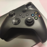 How do you utilize the Xbox controller for Android devices